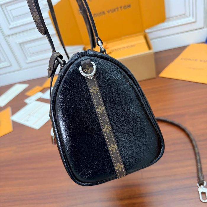 LOUIS VUITTON M27920 ボックスレザー 斜め掛けバッグ レディース斜め掛け 26x17x13.5cm サイズ:26x17x13.5cm