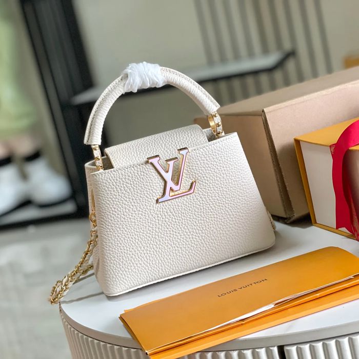 LOUIS VUITTON M23082 斜め掛けバッグ レディース斜め掛けチェーンフラップ 21x14cm サイズ:21x14cm