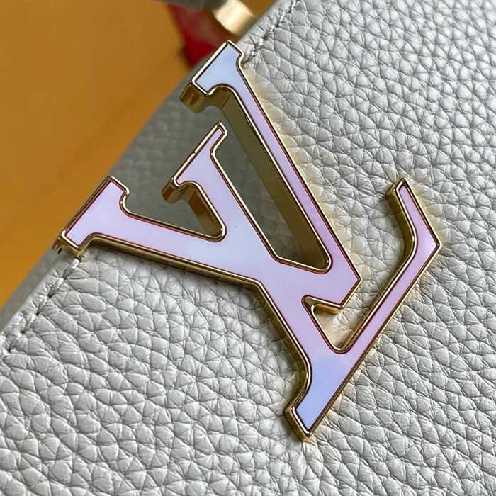 LOUIS VUITTON M23082 斜め掛けバッグ レディース斜め掛けチェーンフラップ 21x14cm サイズ:21x14cm