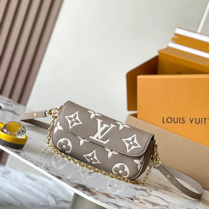 LOUIS VUITTON M82211 パターン 斜め掛けバッグ レディース斜め掛け 23.5x12x4.3cm サイズ:23.5x12x4.3cm LOUIS VUITTON M82211 パターン 斜め掛けバッグ レディース斜め掛け 23.5x12x4.3cm サイズ:23.5x12x4.3cm
