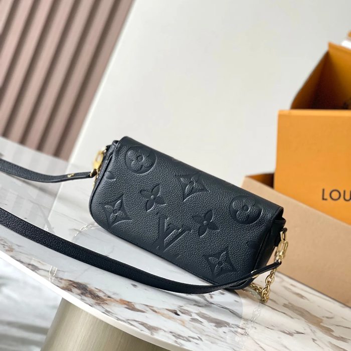 LOUIS VUITTON M82154 パターン ブラック 斜め掛けバッグ レディース斜め掛け 23.5x12x4.3cm サイズ:23.5x12x4.3cm