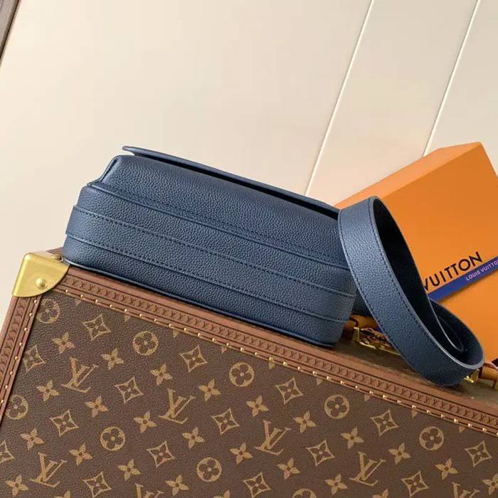 LOUIS VUITTON M15260 牛皮 斜め掛けバッグ レディース斜め掛け 24x18cm サイズ:24x18cm