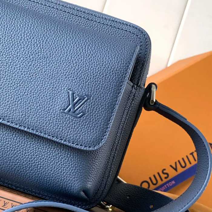LOUIS VUITTON M15260 牛皮 斜め掛けバッグ レディース斜め掛け 24x18cm サイズ:24x18cm