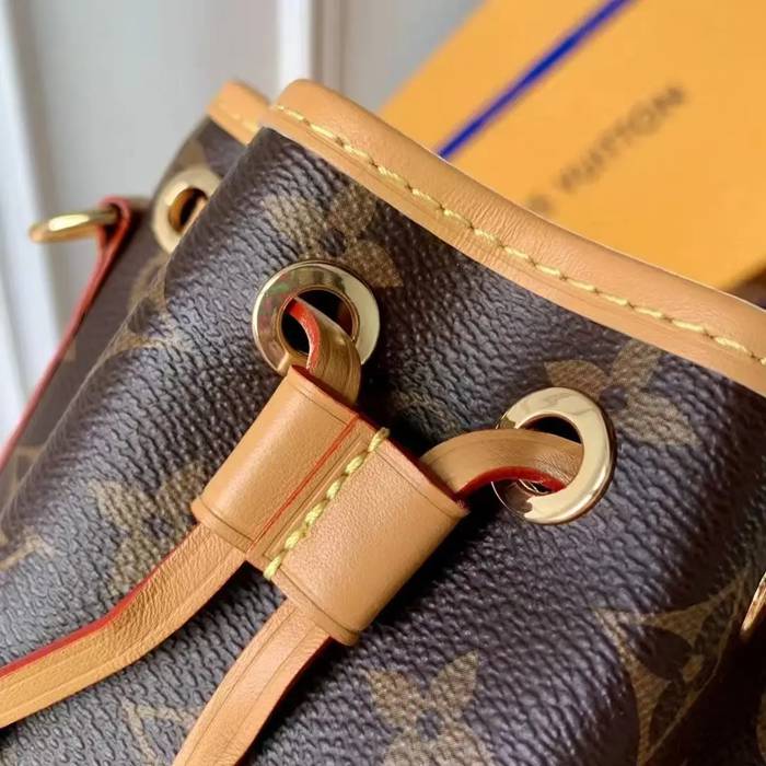 LOUIS VUITTON M81266 牛皮 モノグラム キャンバス 斜め掛けバッグ レディース斜め掛け 16x13x10cm サイズ:16x13x10cm