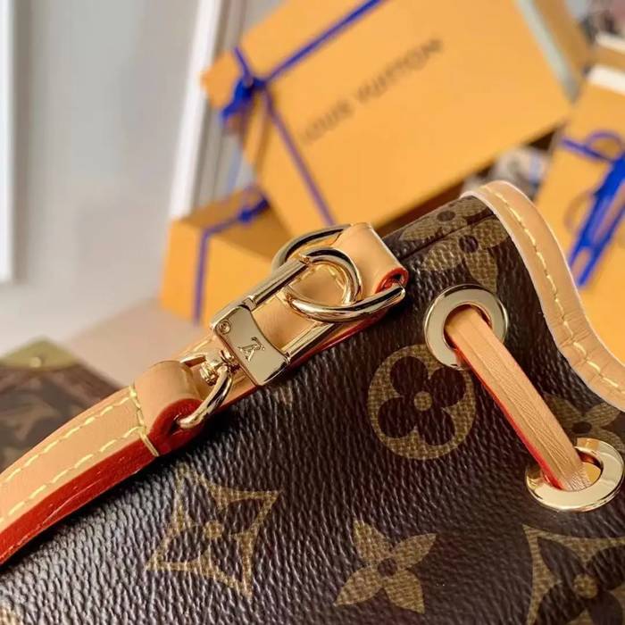 LOUIS VUITTON M81266 牛皮 モノグラム キャンバス 斜め掛けバッグ レディース斜め掛け 16x13x10cm サイズ:16x13x10cm