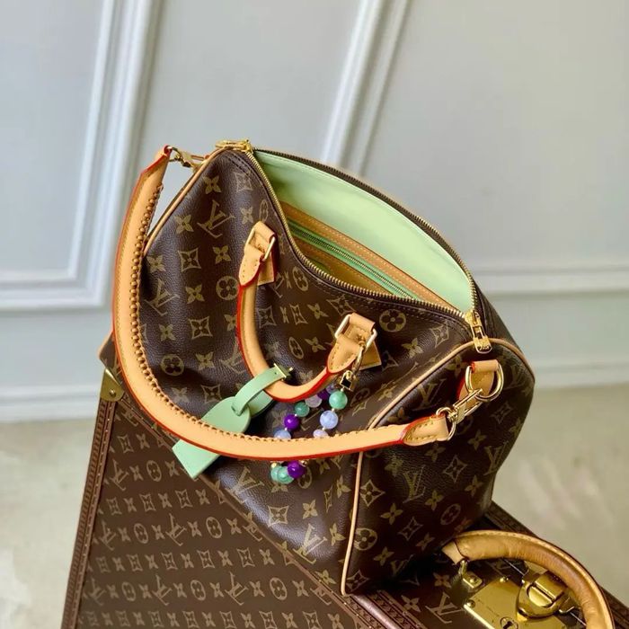 LOUIS VUITTON M15107 キャンバス モノグラム ショルダーバッグ レディースショルダー 30x21x17cm サイズ:30x21x17cm
