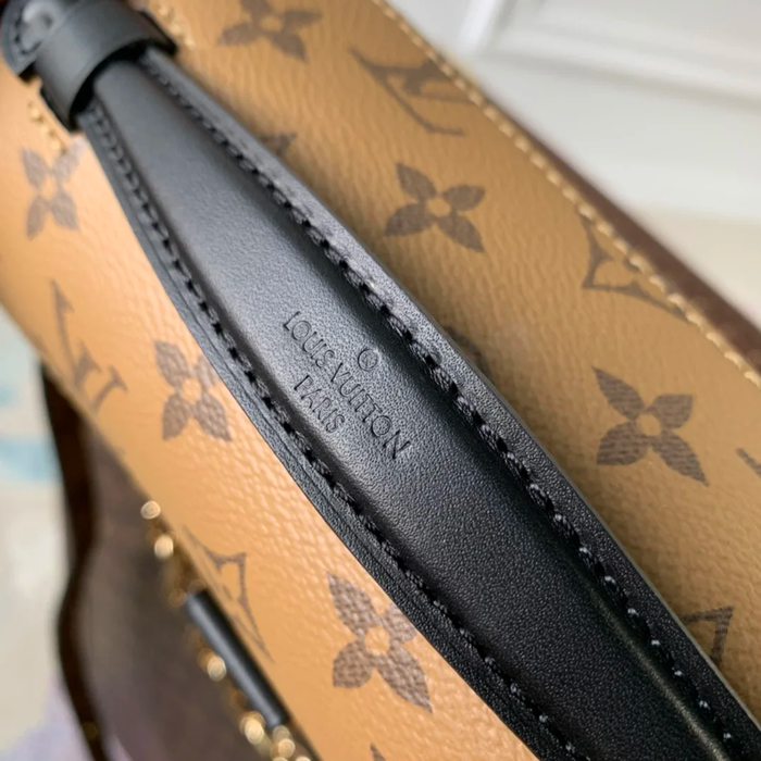 LOUIS VUITTON M46279 キャンバス モノグラム ショルダーバッグ レディース斜め掛けショルダー 21.5x13.5cm サイズ:21.5x13.5cm