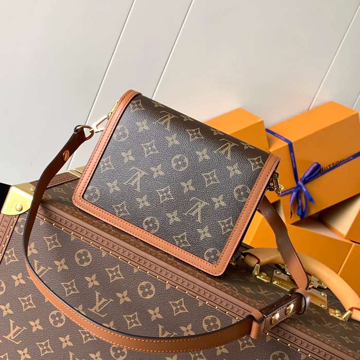 LOUIS VUITTON M45959 牛皮 モノグラム キャンバス 斜め掛けバッグ レディース斜め掛け 20x15cm サイズ:20x15cm