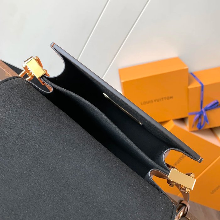 LOUIS VUITTON M45959 牛皮 モノグラム キャンバス 斜め掛けバッグ レディース斜め掛け 20x15cm サイズ:20x15cm