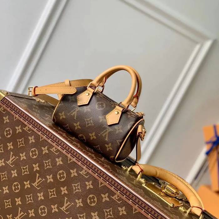 LOUIS VUITTON M81085 牛皮 モノグラム キャンバス 斜め掛けバッグ レディース斜め掛け 16x10x7.5cm サイズ:16x10x7.5cm