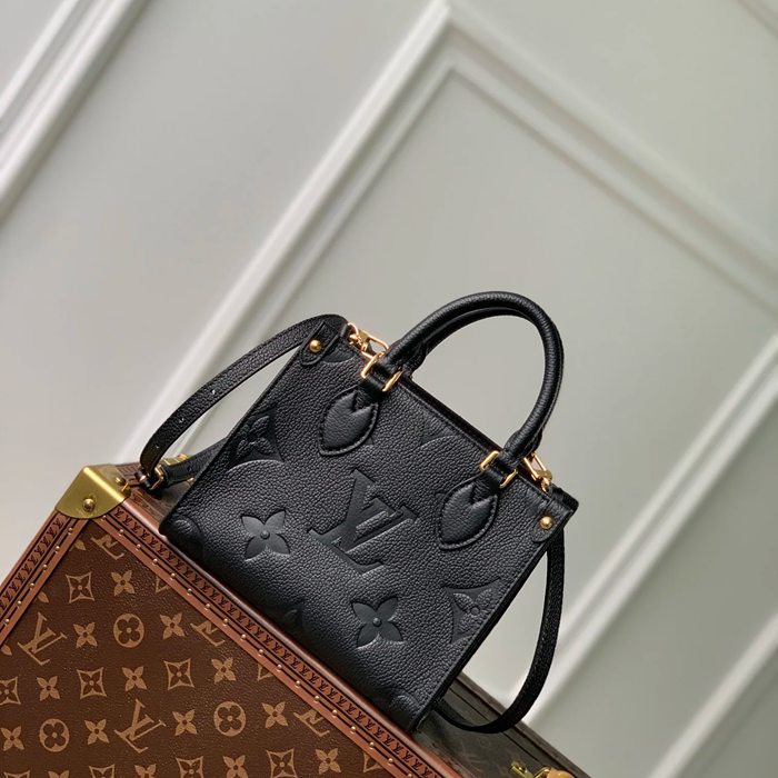 LOUIS VUITTON M46993 モノグラム 斜め掛けバッグ レディース斜め掛け 18x15x8.5cm サイズ:18x15x8.5cm