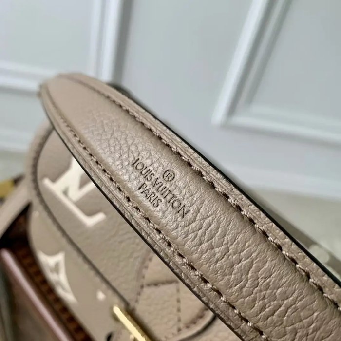 LOUIS VUITTON M83300 モノグラム 斜め掛けバッグ レディース斜め掛けフラップ 19x10.5cm サイズ:19x10.5cm