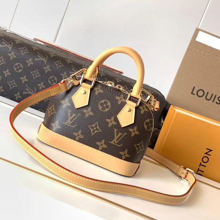 LOUIS VUITTON M82717 キャンバス クラシック 斜め掛けバッグ レディース斜め掛け サイズ:18.0x12.0x8.0cm
