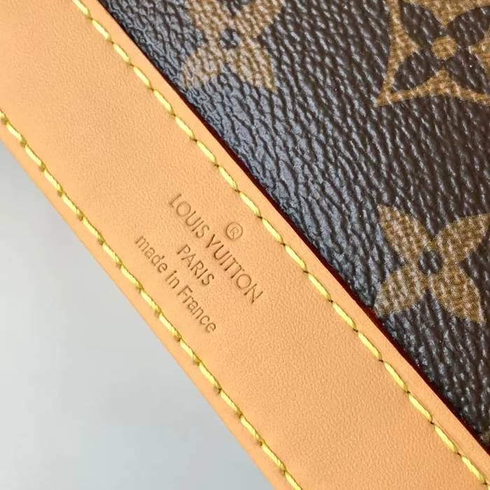LOUIS VUITTON M82717 キャンバス クラシック 斜め掛けバッグ レディース斜め掛け サイズ:18.0x12.0x8.0cm