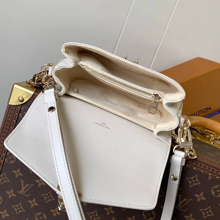 LOUIS VUITTON M25682 牛皮 モノグラム 斜め掛けバッグ レディース斜め掛け 21.5x13.5cm サイズ:21.5x13.5cm
