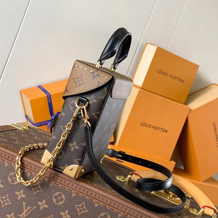 LOUIS VUITTON M82465 牛皮 モノグラム キャンバス 斜め掛けバッグ レディース斜め掛けチェーンフラップ 17.6x12.5cm サイズ:17.6x12.5cm
