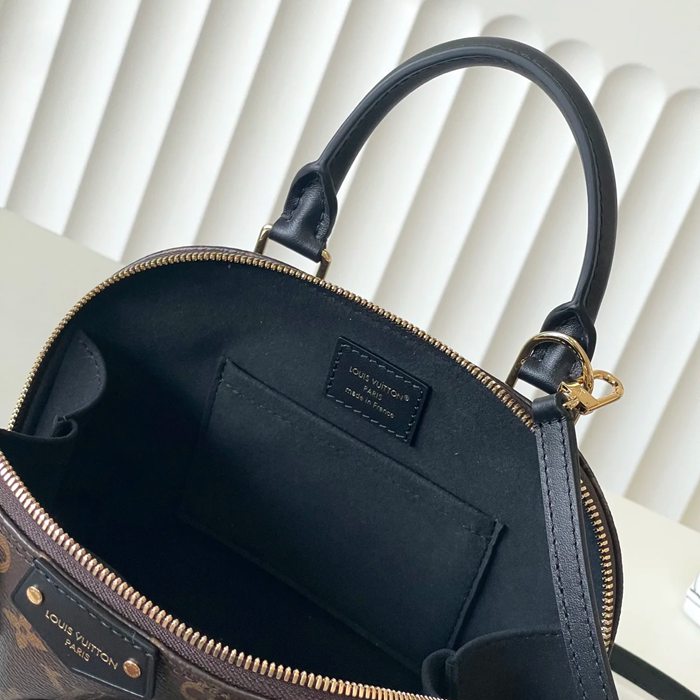 LOUIS VUITTON M26084 モノグラム 斜め掛けバッグ 斜め掛け手提げ サイズ:22.0x19.0x11.0cm