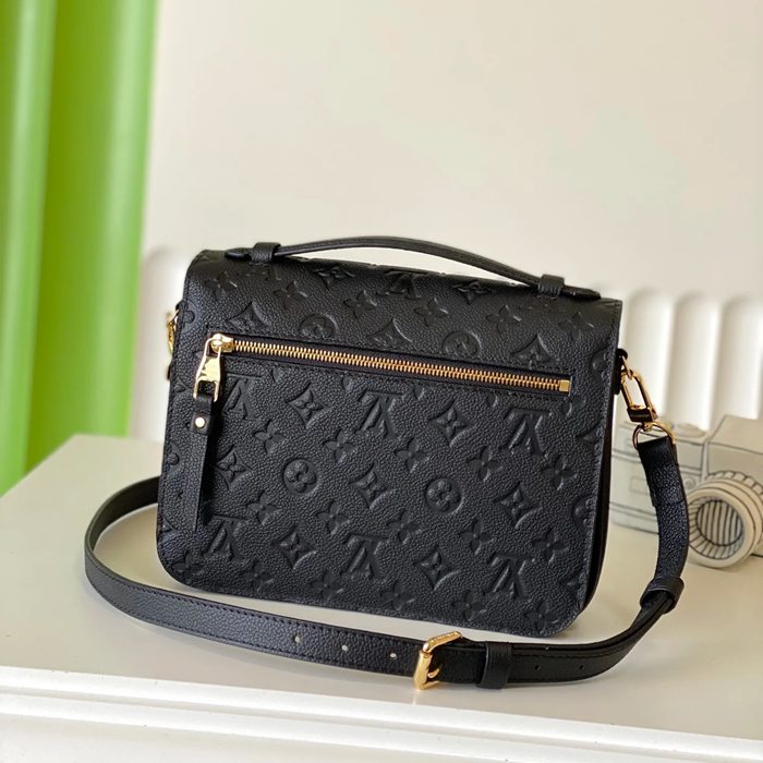 LOUIS VUITTON M41487 斜め掛けバッグ 斜め掛け サイズ:25.0x19.0x7.0cm