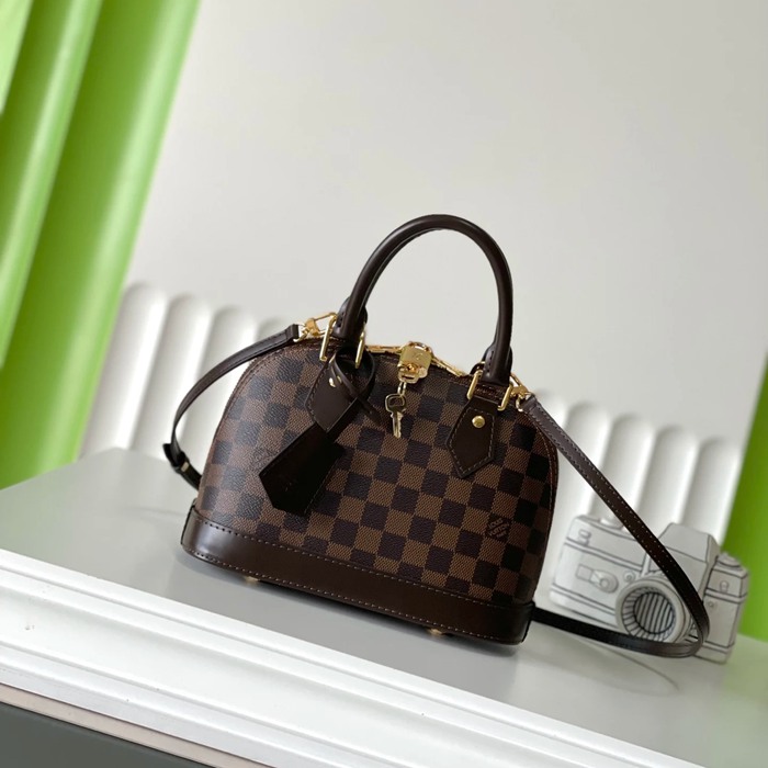 LOUIS VUITTON N40606 斜め掛けバッグ 斜め掛け手提げ サイズ:23.5x17.5x11.5cm LOUIS VUITTON N40606 斜め掛けバッグ 斜め掛け手提げ サイズ:23.5x17.5x11.5cm