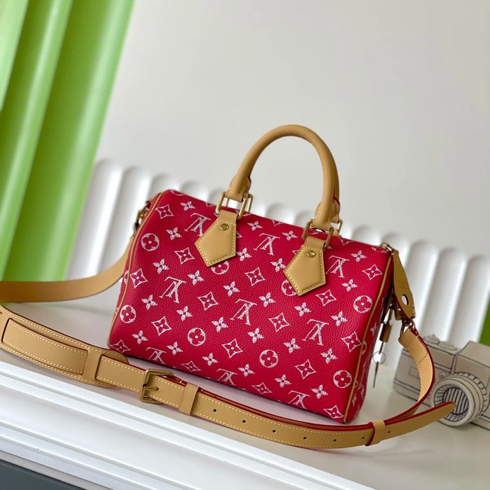 LOUIS VUITTON M24425 斜め掛けバッグ 斜め掛け手提げ サイズ:25.0x15.0x15.0cm