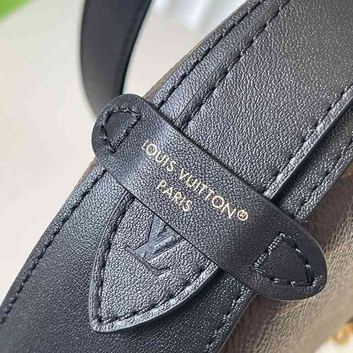 LOUIS VUITTON M15056 モノグラム ショルダーバッグ ショルダーチェーン サイズ:28.5x19.0x5.0cm