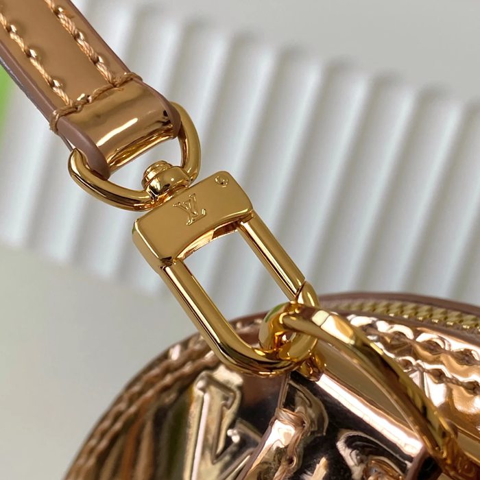 LOUIS VUITTON M27037 漆皮 斜め掛けバッグ 斜め掛け手提げ サイズ:23.5x17.5x11.5cm