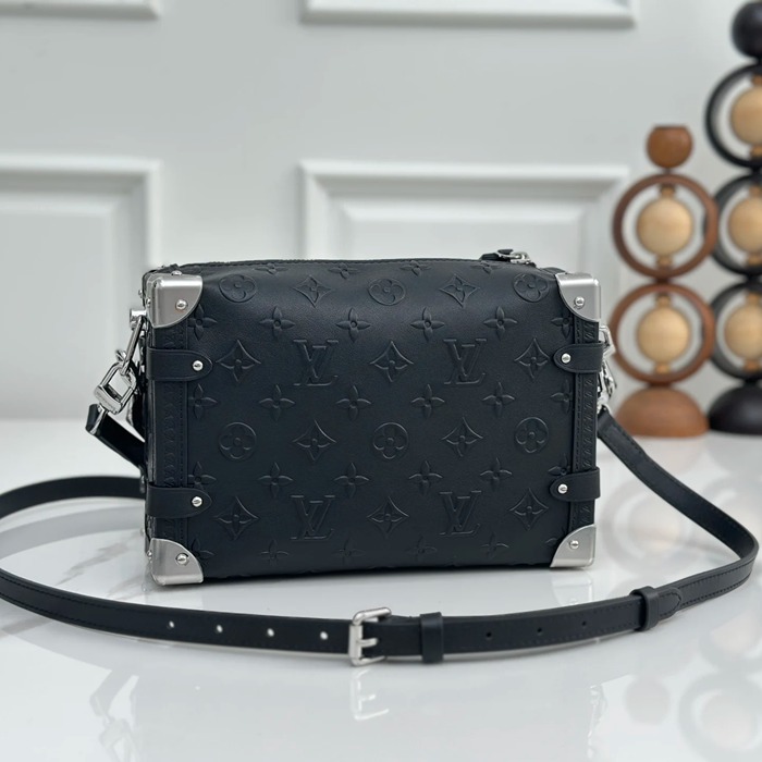 LOUIS VUITTON M14572 牛皮 モノグラム ブラック 斜め掛けバッグ レディース斜め掛け 23.5x16x8.5cm サイズ:23.5x16x8.5cm