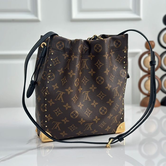 LOUIS VUITTON M28515 牛皮 モノグラム ブラック 斜め掛けバッグ レディース斜め掛けチェーン 27x23cm サイズ:27x23cm