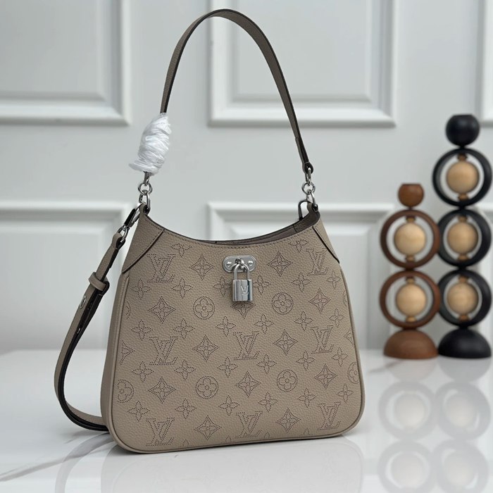 LOUIS VUITTON M28306 モノグラム 斜め掛けバッグ レディース斜め掛け 25x20cm サイズ:25x20cm LOUIS VUITTON M28306 モノグラム 斜め掛けバッグ レディース斜め掛け 25x20cm サイズ:25x20cm