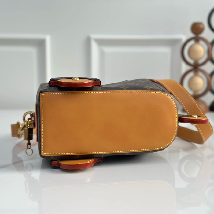 LOUIS VUITTON M28020 牛皮 モノグラム 斜め掛けバッグ レディース斜め掛け 28x18x11cm サイズ:28x18x11cm
