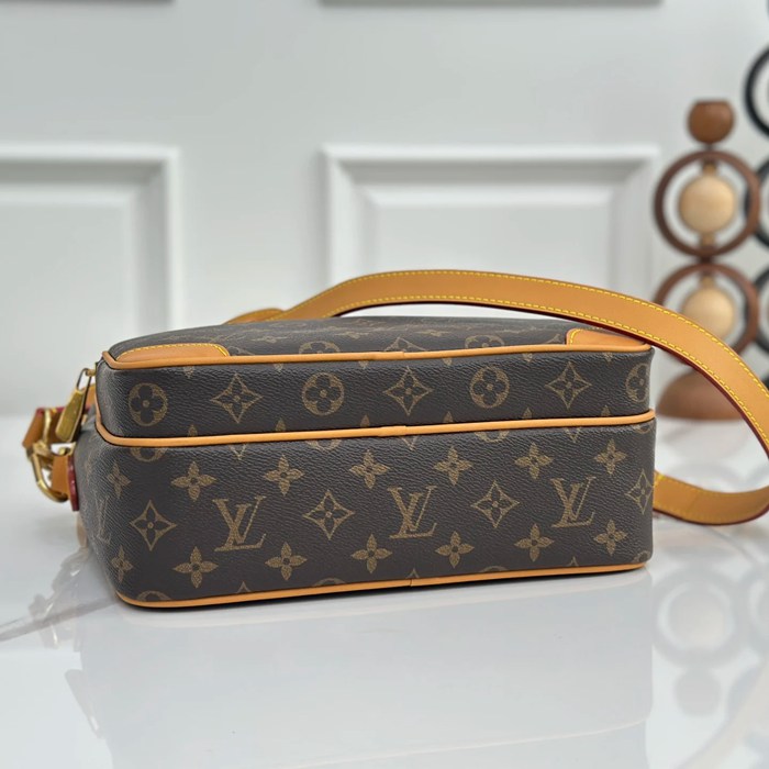 LOUIS VUITTON M27852 キャンバス モノグラム 斜め掛けバッグ レディース斜め掛け 28.5x20x11.5cm サイズ:28.5x20x11.5cm