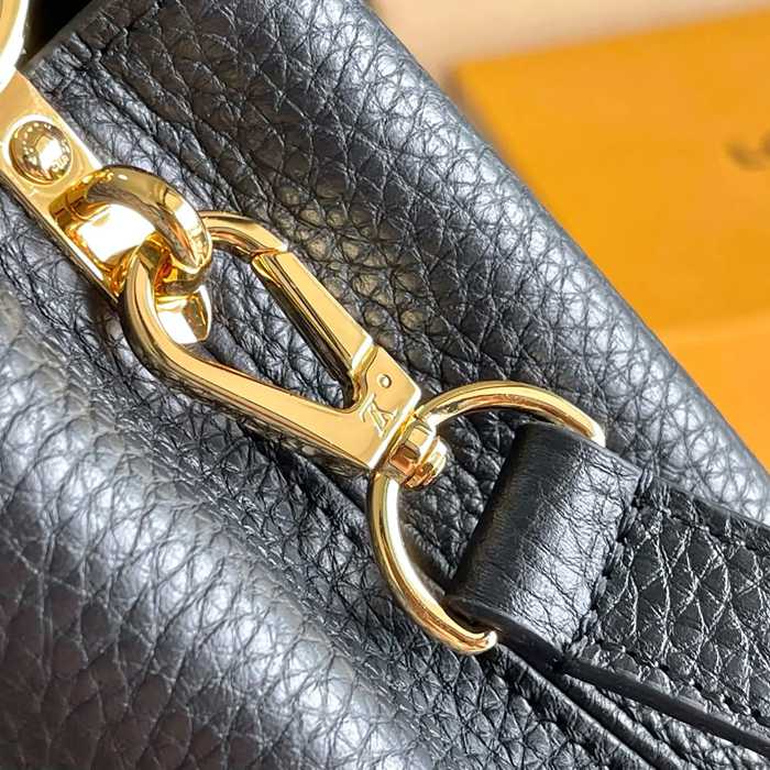 LOUIS VUITTON M23943 牛皮 モノグラム ブラック 斜め掛けバッグ レディース斜め掛けフラップ 21x14cm サイズ:21x14cm
