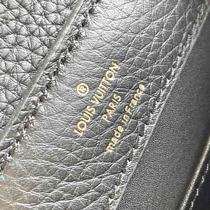 LOUIS VUITTON M23943 牛皮 モノグラム ブラック 斜め掛けバッグ レディース斜め掛けフラップ 21x14cm サイズ:21x14cm