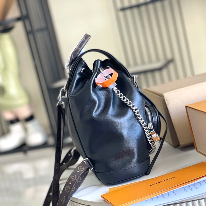 LOUIS VUITTON M12587 牛皮 ブラック ハンドバッグ リュック 30x28x18cm サイズ:30x28x18cm