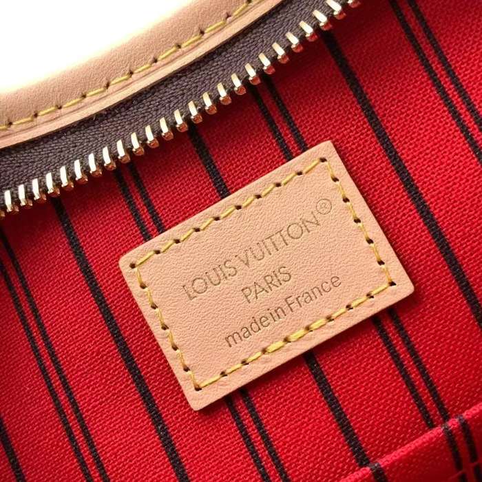 LOUIS VUITTON M28423 牛皮 パターン ゴールド 斜め掛けバッグ レディース斜め掛け手提げ 25.5x22x10cm サイズ:25.5x22x10cm