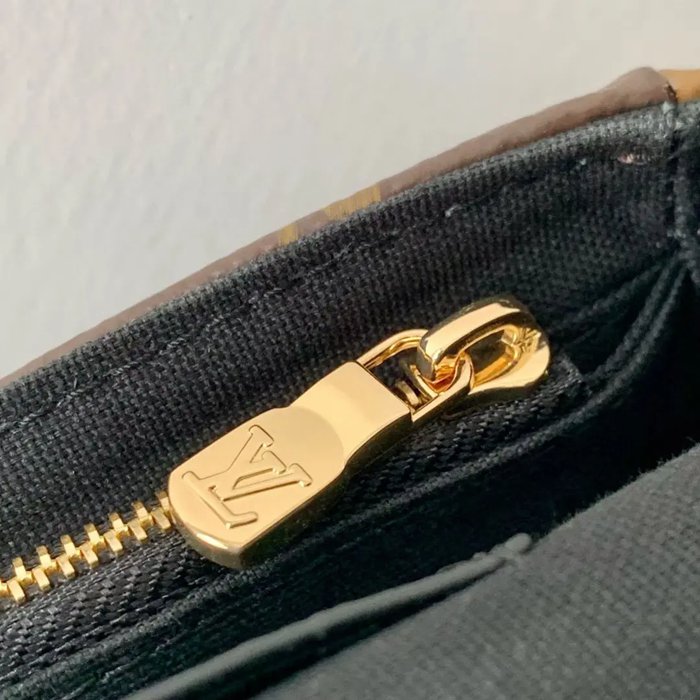LOUIS VUITTON M26587 キャンバス モノグラム 斜め掛けバッグ レディース斜め掛けチェーン 23.5x12cm サイズ:23.5x12cm