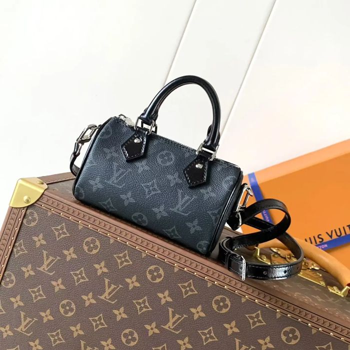 LOUIS VUITTON M26573 キャンバス モノグラム 斜め掛けバッグ レディース斜め掛け 16x10x7.5cm サイズ:16x10x7.5cm