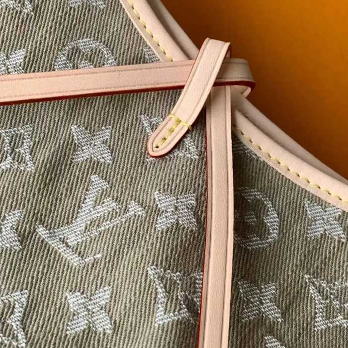 LOUIS VUITTON M28287 配色 ブルー 斜め掛けバッグ レディース斜め掛け手提げ 33.5x23x15cm サイズ:33.5x23x15cm