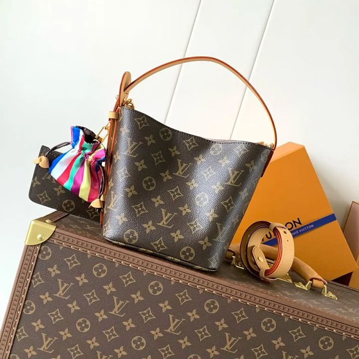 LOUIS VUITTON M26642 キャンバス モノグラム 斜め掛けバッグ レディース斜め掛け 18x16x12cm サイズ:18x16x12cm