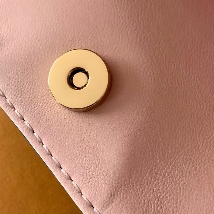 LOUIS VUITTON M26642 キャンバス モノグラム 斜め掛けバッグ レディース斜め掛け 18x16x12cm サイズ:18x16x12cm