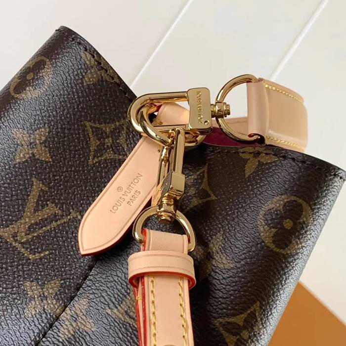 LOUIS VUITTON M46581 キャンバス モノグラム 斜め掛けバッグ レディース斜め掛け手提げ 20x20x13cm サイズ:20x20x13cm