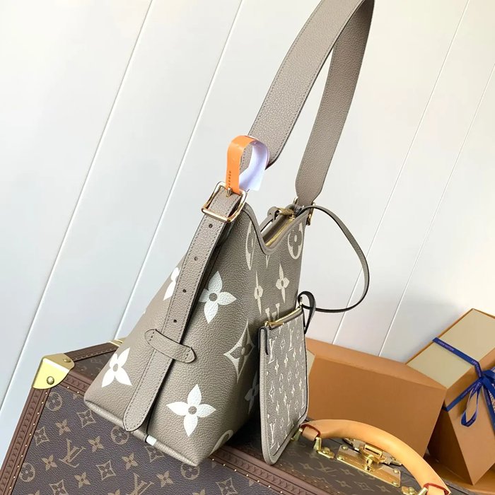 LOUIS VUITTON M47180 モノグラム ブラック ショルダーバッグ レディースショルダーハンド 29x24x12cm サイズ:29x24x12cm