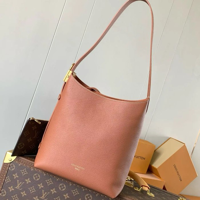 LOUIS VUITTON M25354 牛皮 ブラウン ショルダーバッグ レディースショルダー 28x24x16cm サイズ:28x24x16cm LOUIS VUITTON M25354 牛皮 ブラウン ショルダーバッグ レディースショルダー 28x24x16cm サイズ:28x24x16cm
