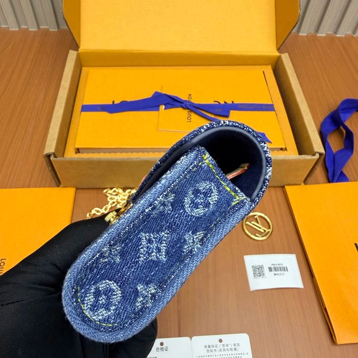 LOUIS VUITTON M4622 レディース斜め掛け 13.5cm サイズ:20.5×13.5×12cm
