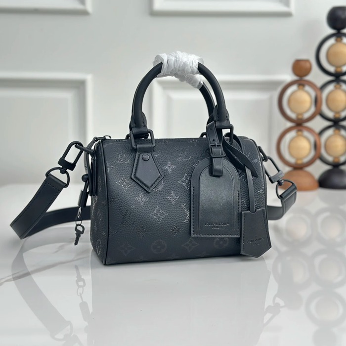 LOUIS VUITTON M28262 牛皮 モノグラム ブラック 斜め掛けバッグ レディース斜め掛け 22x17.5x14cm サイズ:22x17.5x14cm LOUIS VUITTON M28262 牛皮 モノグラム ブラック 斜め掛けバッグ レディース斜め掛け 22x17.5x14cm サイズ:22x17.5x14cm