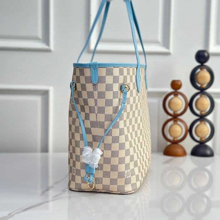 LOUIS VUITTON N40946 ブルー ショルダーバッグ レディースショルダー 31x28x14cm サイズ:31x28x14cm