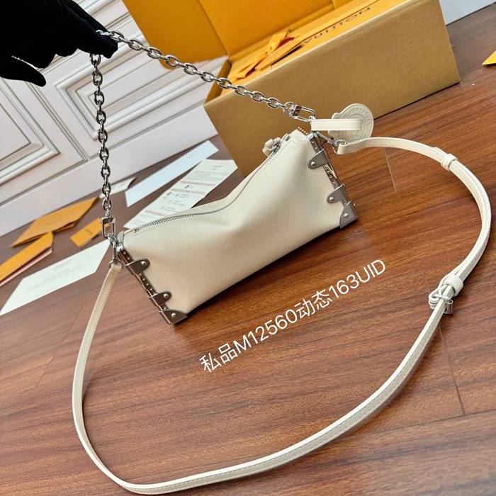 LOUIS VUITTON M12560 本革 斜め掛けバッグ レディース斜め掛け 23x12cm サイズ:23x12cm