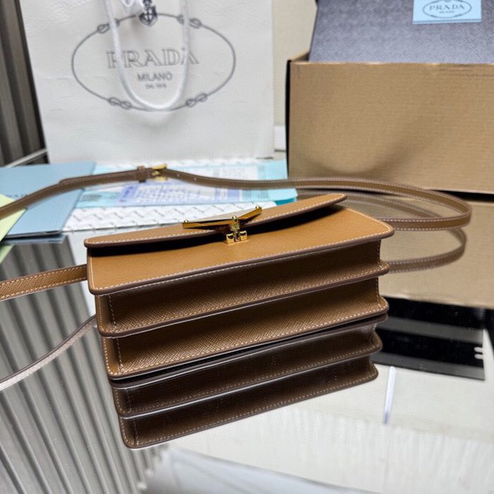 PRADA 5X18 カーフスキン、ラムレザー ゴールド ショルダーバッグ、ハンドバッグ クラシック、ミニ 24x18x11cm サイズ:24x18x11cm