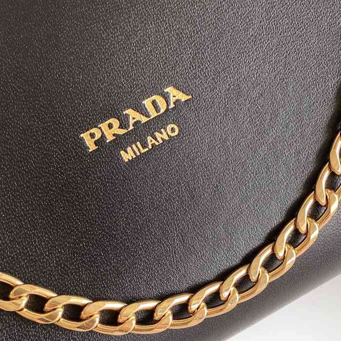 PRADA 1BD395 ラムレザー、レザー 斜め掛けバッグ、ショルダーバッグ、ハンドバッグ、チェーンバッグ、ハンドバッグ チェーン、ミニ 24x13x13cm サイズ:24x13x13cm