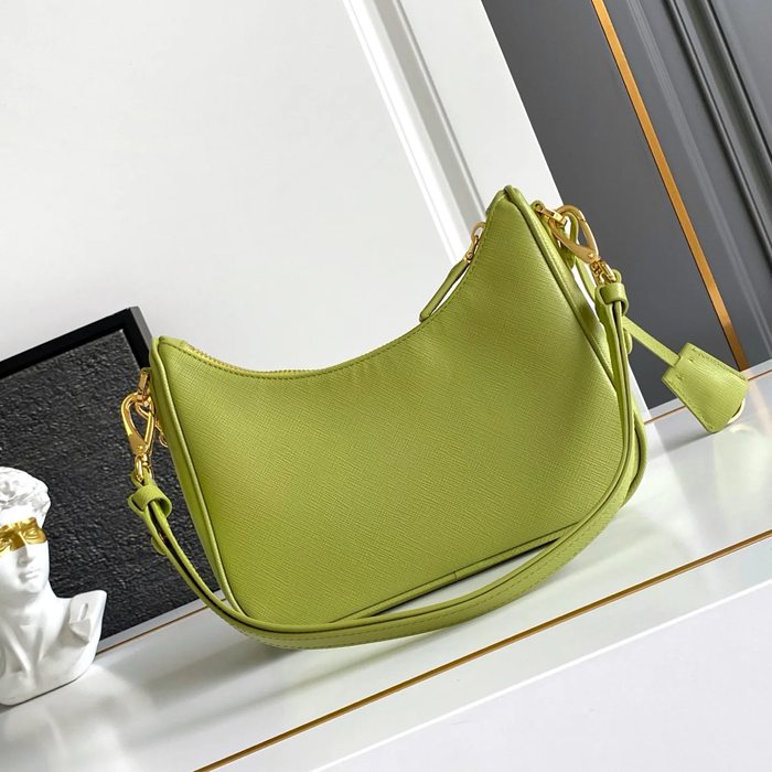 PRADA 1BC204 レザー ゴールド 斜め掛けバッグ、ショルダーバッグ、ハンドバッグ、チェーンバッグ、ハンドバッグ チェーン、クラシック 22x18cm サイズ:22x18cm